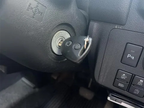 Daihatsu Mira Tocot