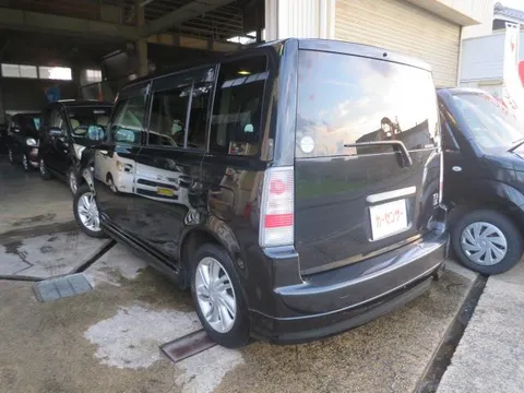 Toyota bB