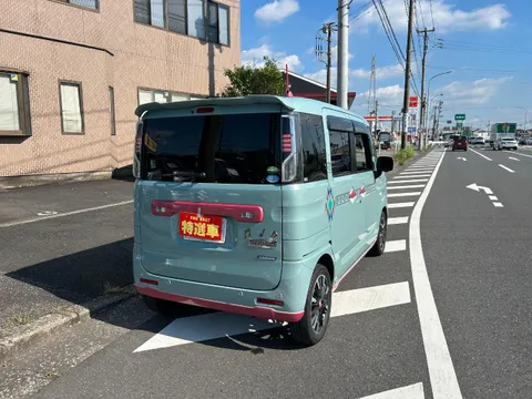 Suzuki Spacia