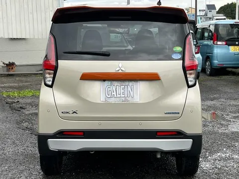 Mitsubishi eK X