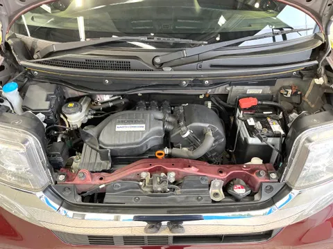 Honda N-BOX+ Custom