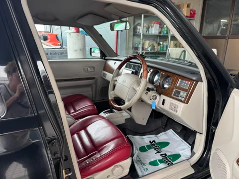 Nissan Rasheen