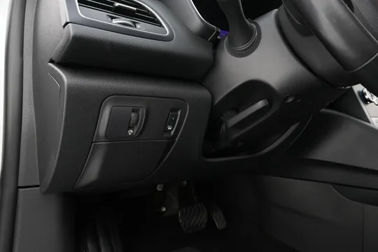 Renault Talisman (SM6)