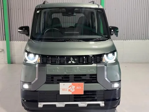 Mitsubishi Delica Mini