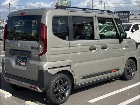Suzuki Spacia Gear