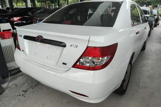BYD F3