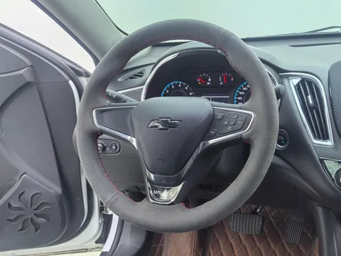 Chevrolet Malibu XL
