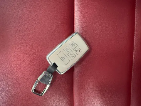 Jaguar XEL