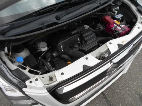 Suzuki Wagon R Stingray