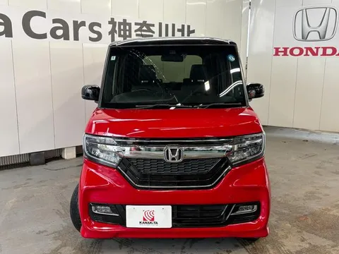 Honda N-BOX Custom
