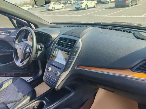 Lincoln MKC