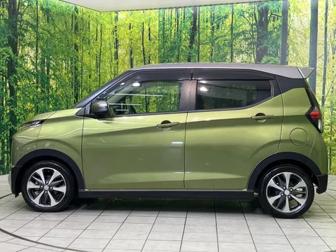 Mitsubishi eK X