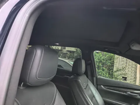 Cadillac XT6