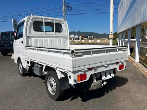 Mazda Scrum Truck