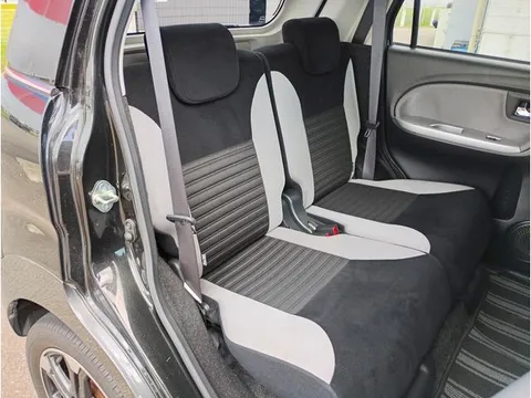 Toyota Pixis Joy