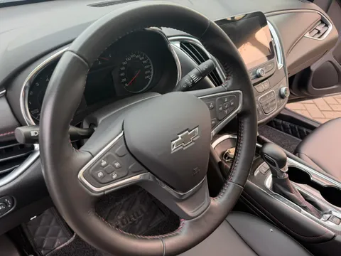 Chevrolet Malibu XL
