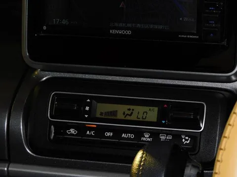 Suzuki Spacia Gear