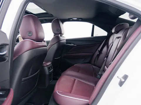 Cadillac CT4