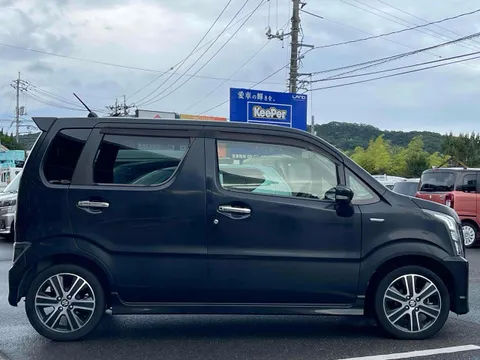 Suzuki Wagon R Stingray