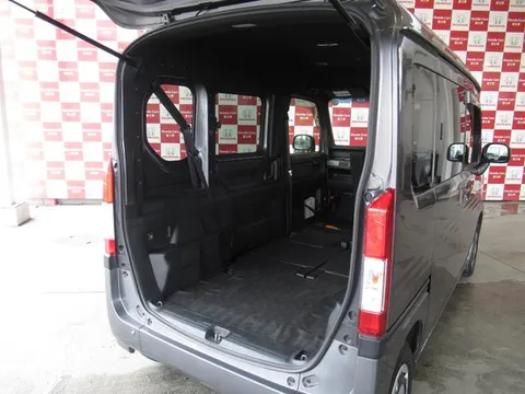 Honda N-VAN Plus Style