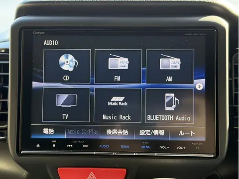 Honda N-BOX Slash