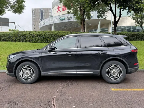 Lincoln Corsair
