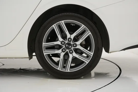 Kia Cerato (K3)