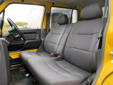 Daihatsu Naked