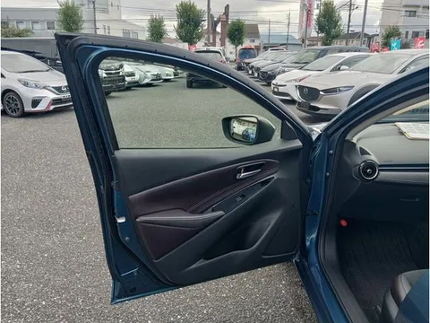 Mazda Mazda2 (Demio)
