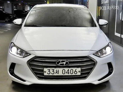 Hyundai Elantra (Avante)