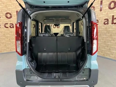 Suzuki Spacia Gear