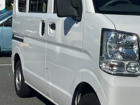 Nissan Clipper