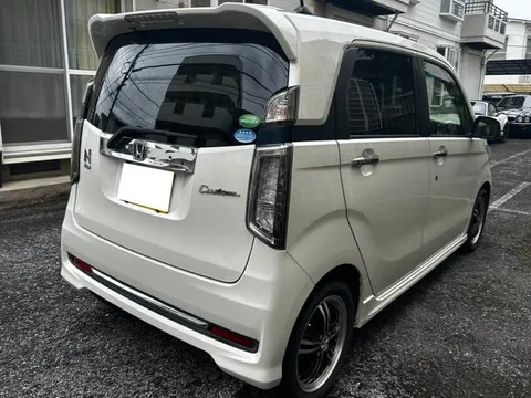 Honda N-WGN Custom