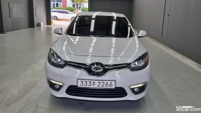Renault SM3