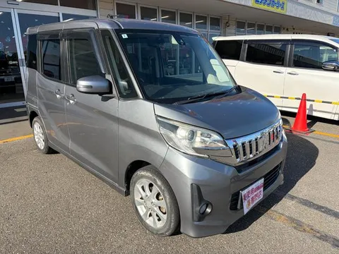 Mitsubishi eK Space Custom