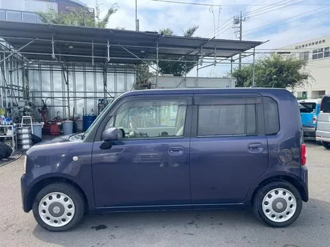 Toyota Pixis Space
