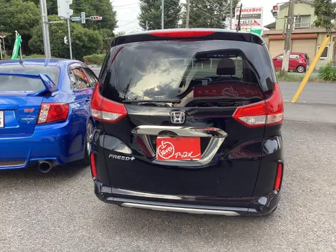 Honda Freed Plus