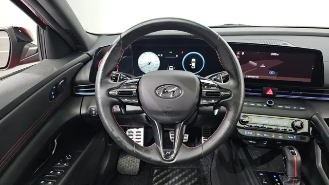 Hyundai Elantra (Avante)
