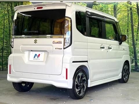 Suzuki Spacia Custom