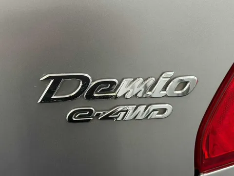 Mazda Mazda2 (Demio)