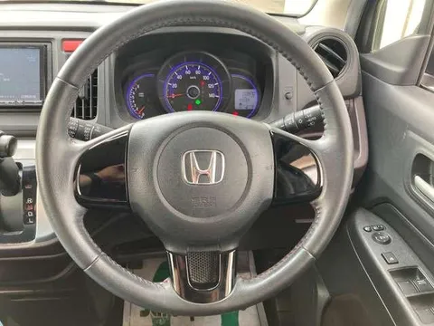Honda N-WGN Custom
