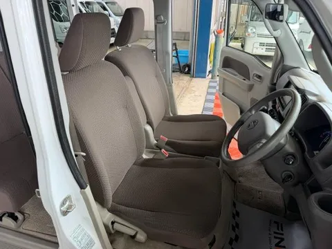 Nissan Clipper