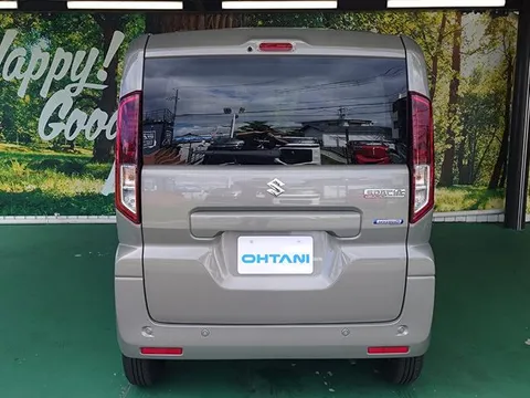 Suzuki Spacia