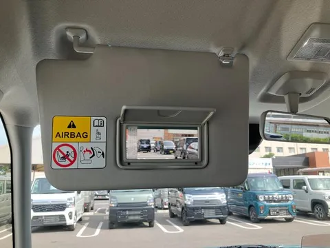 Suzuki Spacia Gear
