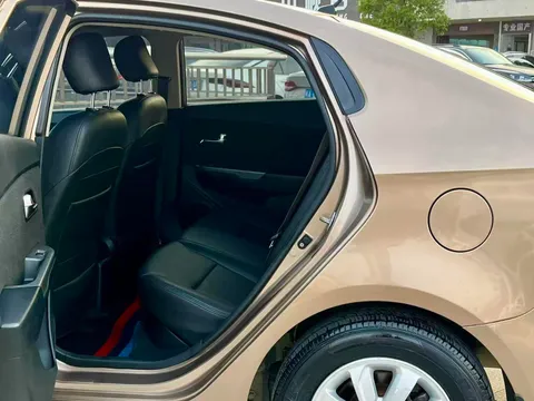 Kia K2