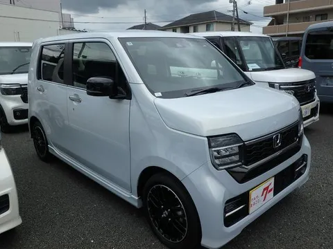 Honda N-WGN Custom