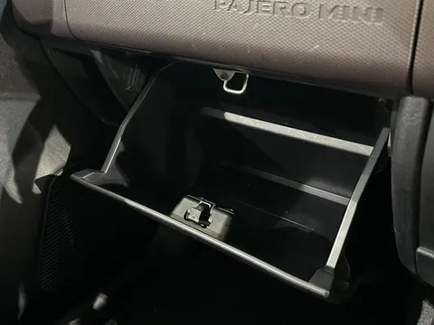Mitsubishi Pajero Mini