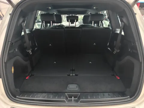 Mercedes-Benz Mercedes-Benz GLB