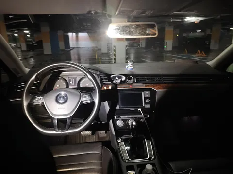 Volkswagen Magotan
