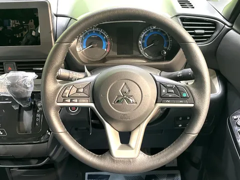 Mitsubishi Delica Mini